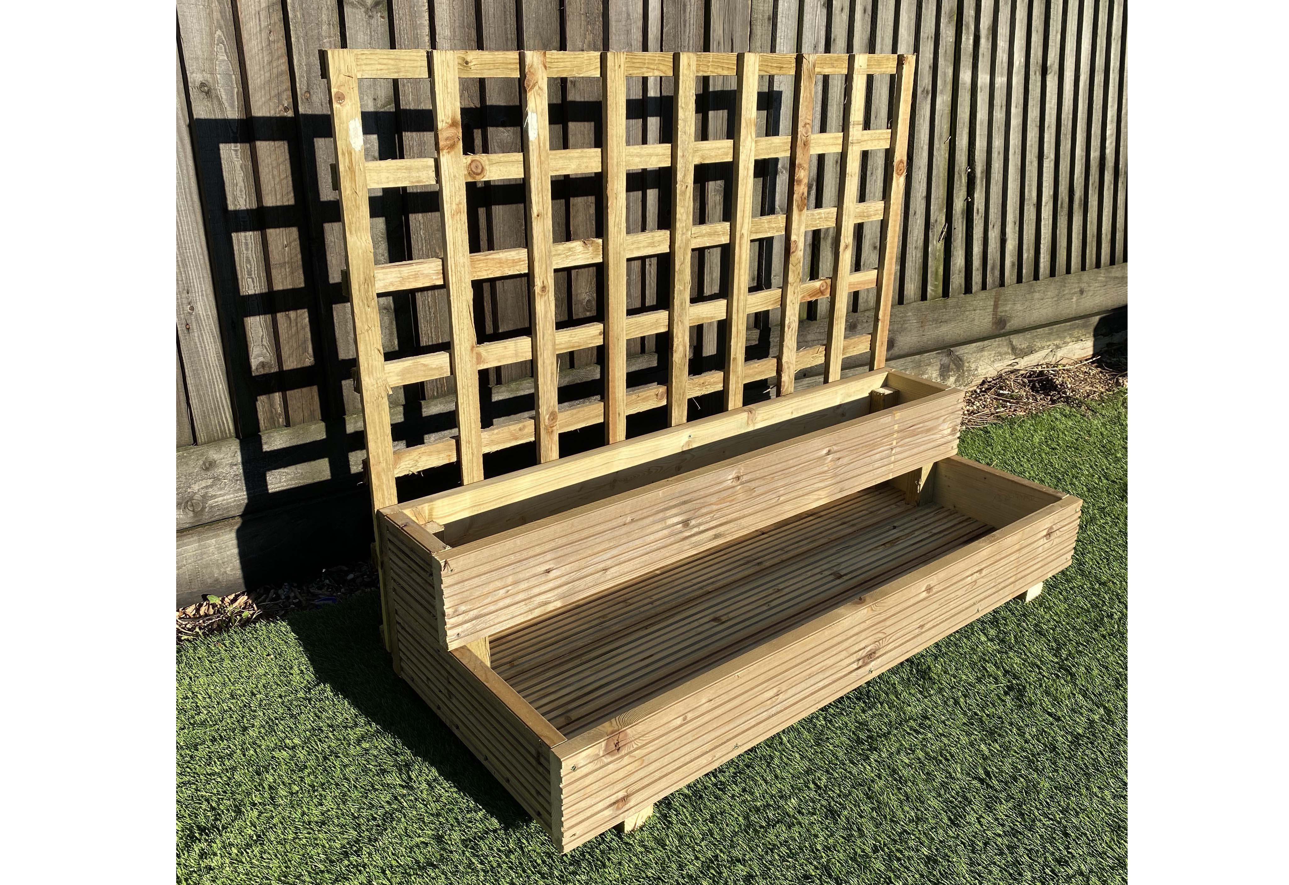 Tired Trellis 2 5916 (1)